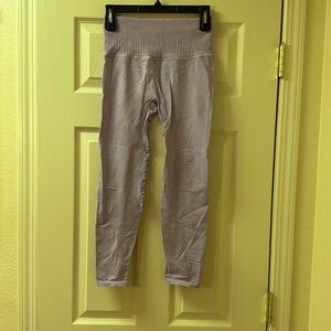 Free People/Free People Movement. Womens Leggings. Lilac. Sir Small.